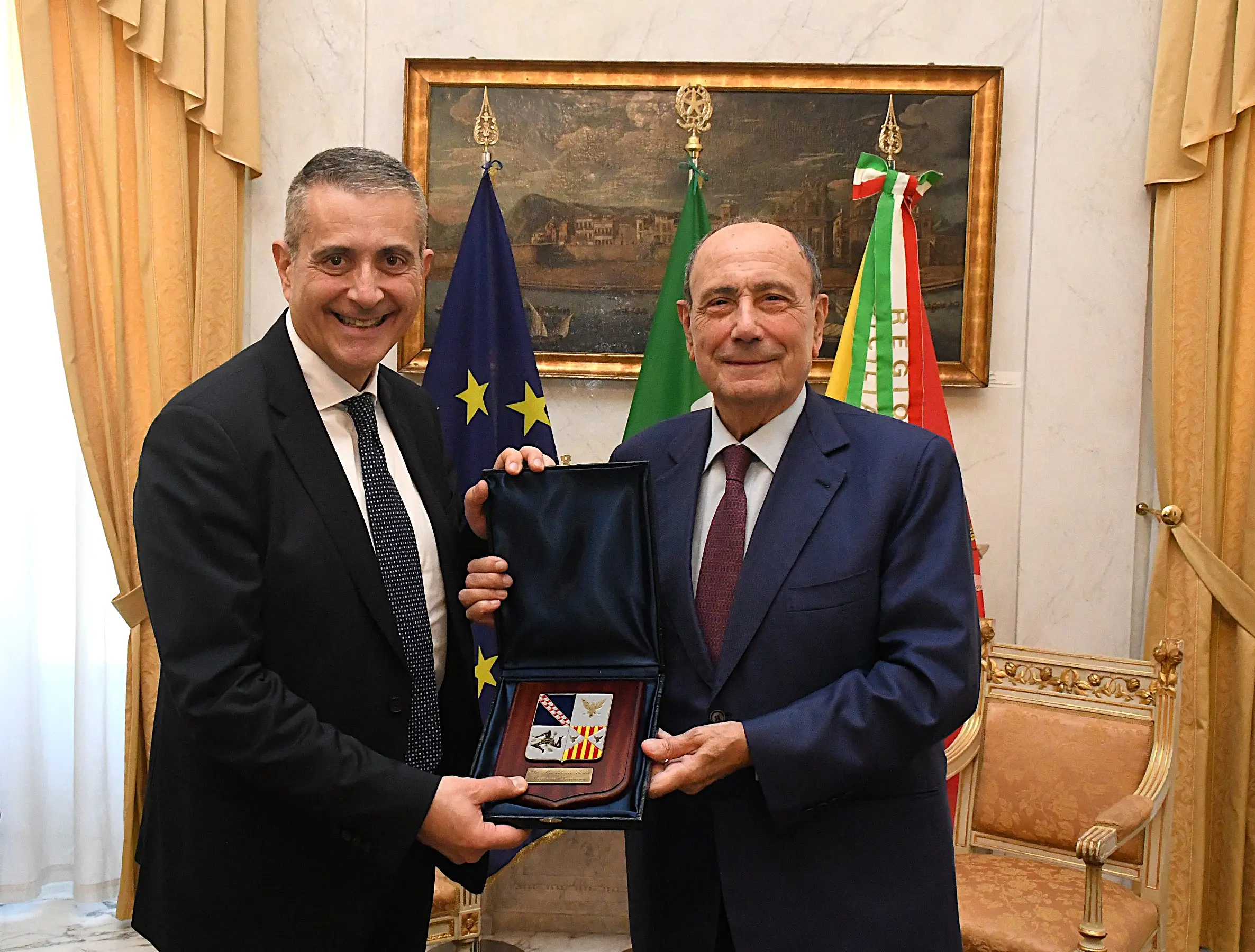 Palazzo d&rsquo;Orl&eacute;ans: Schifani riceve il comandante generale delle Capitanerie di porto &ndash; Guardia Costiera Sergio Liardo