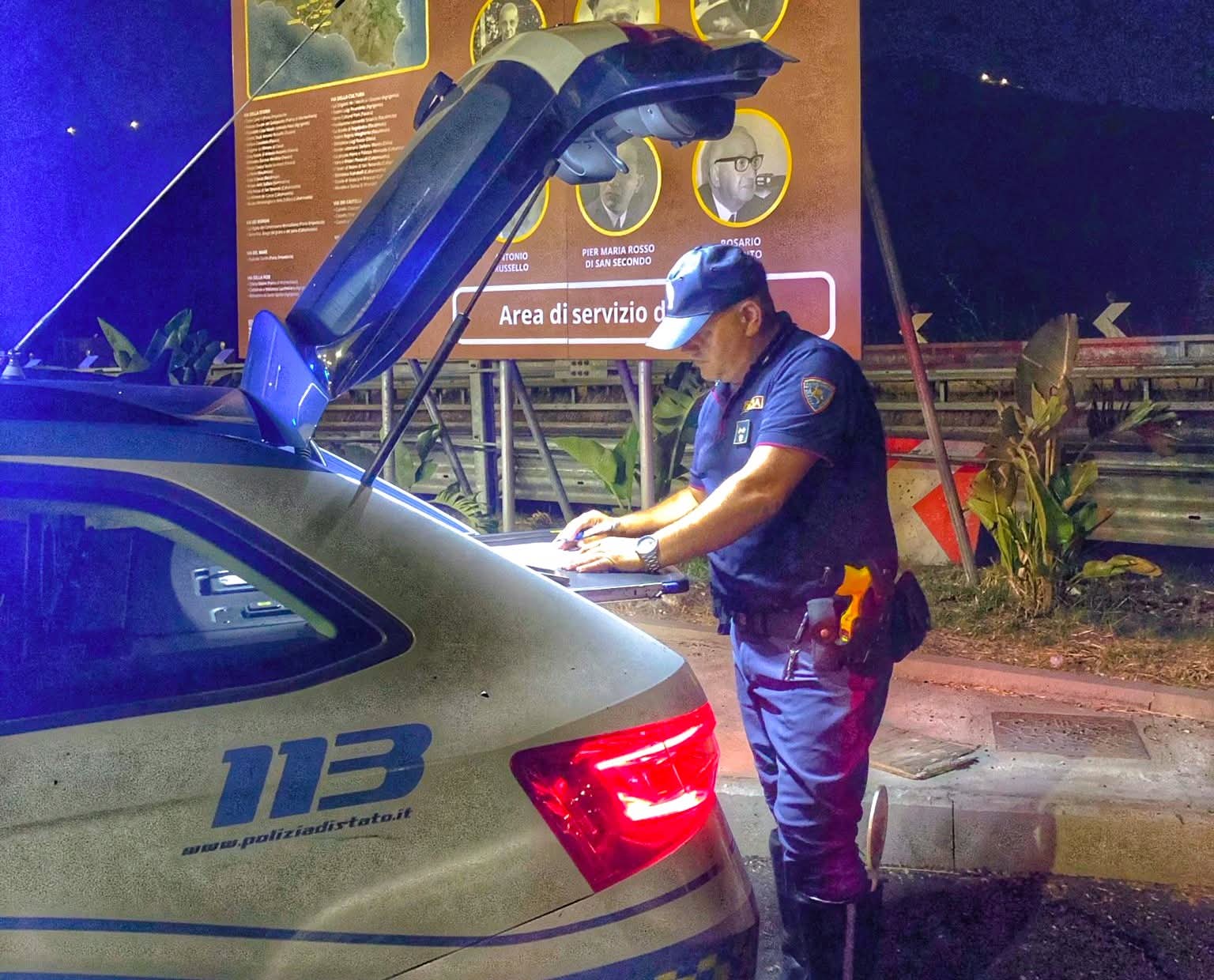 Auto contromano sulla SS640: evitata tragedia grazie alla Polizia Stradale