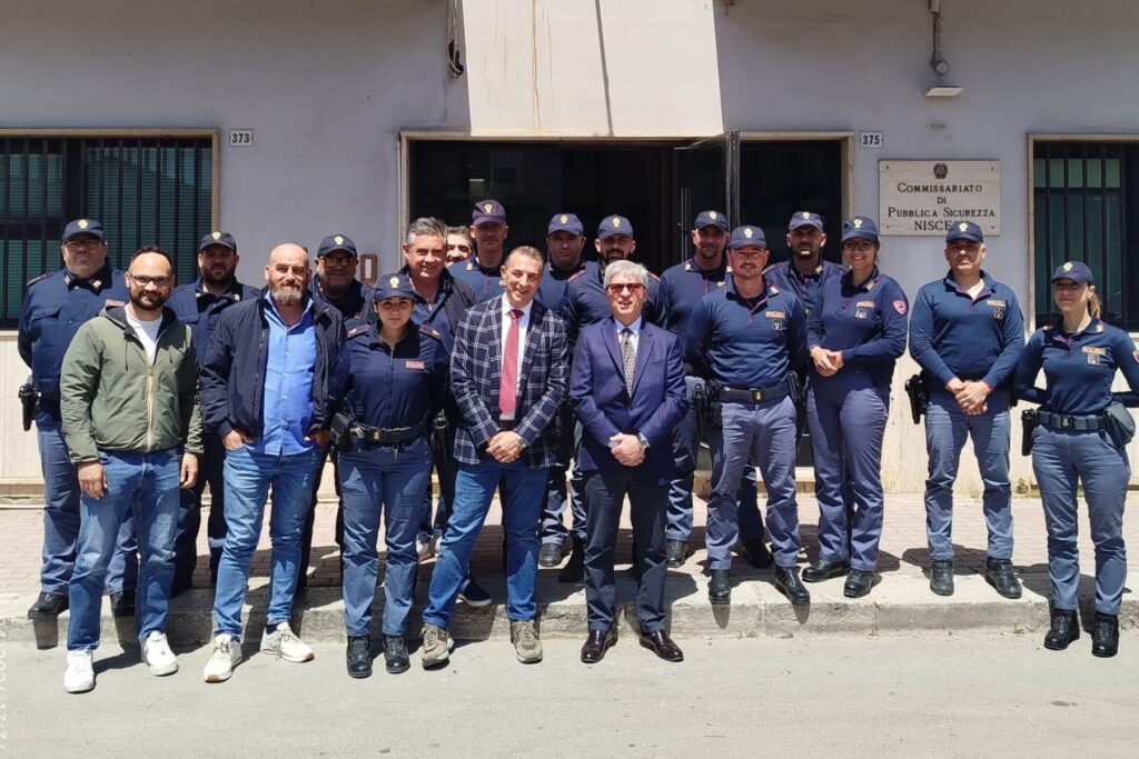 Il Questore Giambra in visita al Commissariato di Niscemi: &ldquo;Fondamentale il lavoro quotidiano per la sicurezza&rdquo;