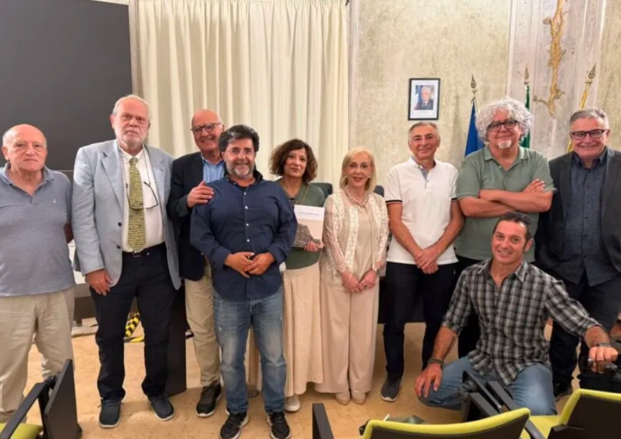 Sutera riscopre il suo Medioevo: nuovi reperti e un laboratorio archeologico nel museo comunale