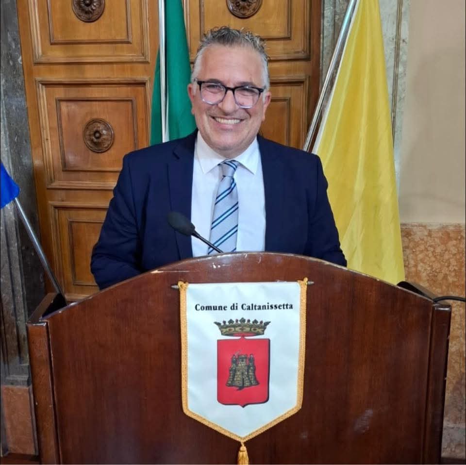 Caltanissetta, il consigliere Fabrizio Di Dio lascia Forza Italia e passa al Gruppo Misto