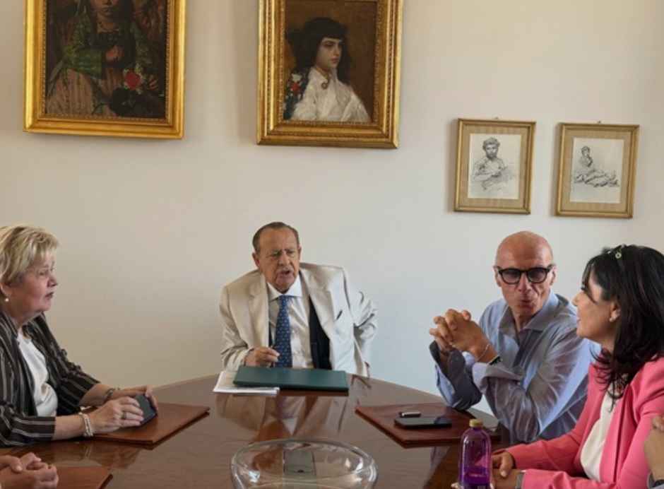 Enna e Caltanissetta fanno squadra: asse comune contro spopolamento e rivalità