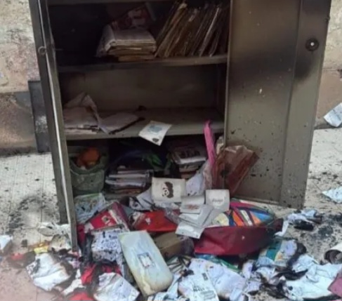 Incendio nella scuola Luigi Capuana di Gela, vandalizzate alcune aule